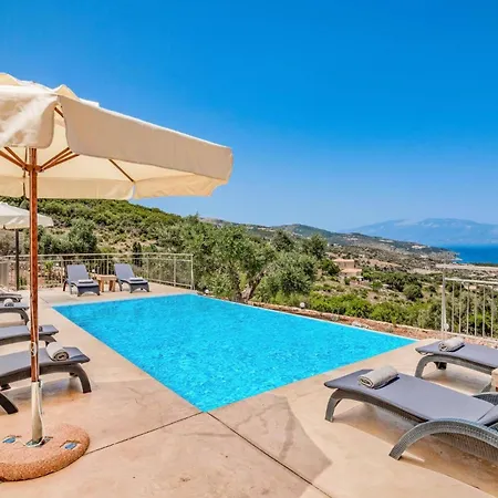 וילה Kalomiras By *